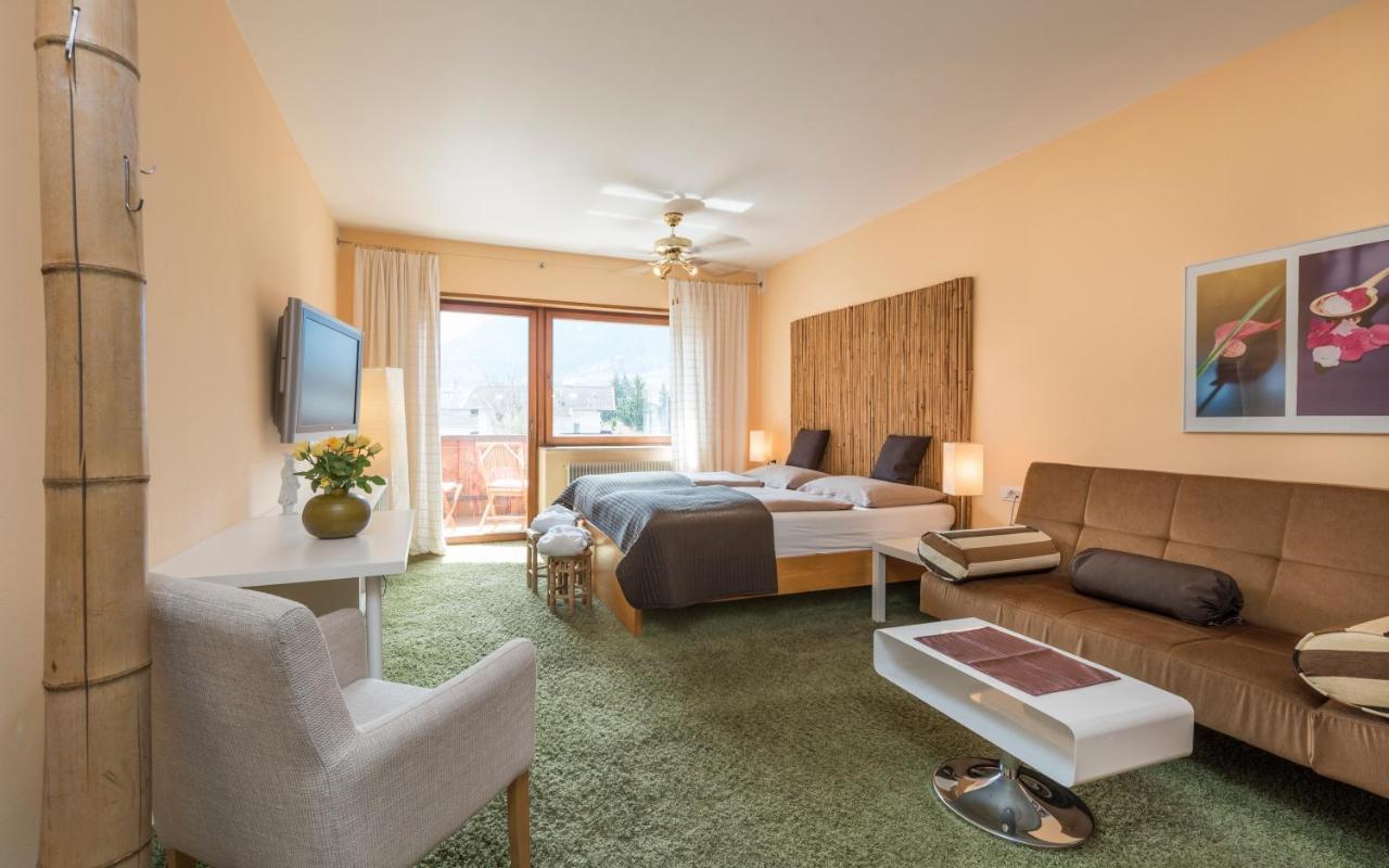 Hotel Bamboo Coldrano Eksteriør billede