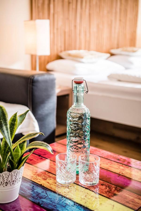 Hotel Bamboo Coldrano Eksteriør billede