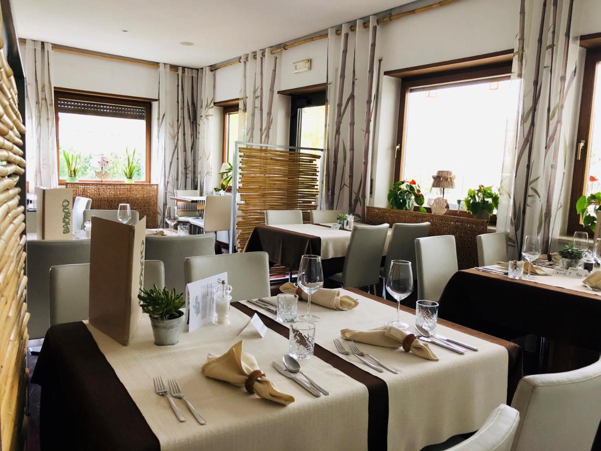 Hotel Bamboo Coldrano Eksteriør billede