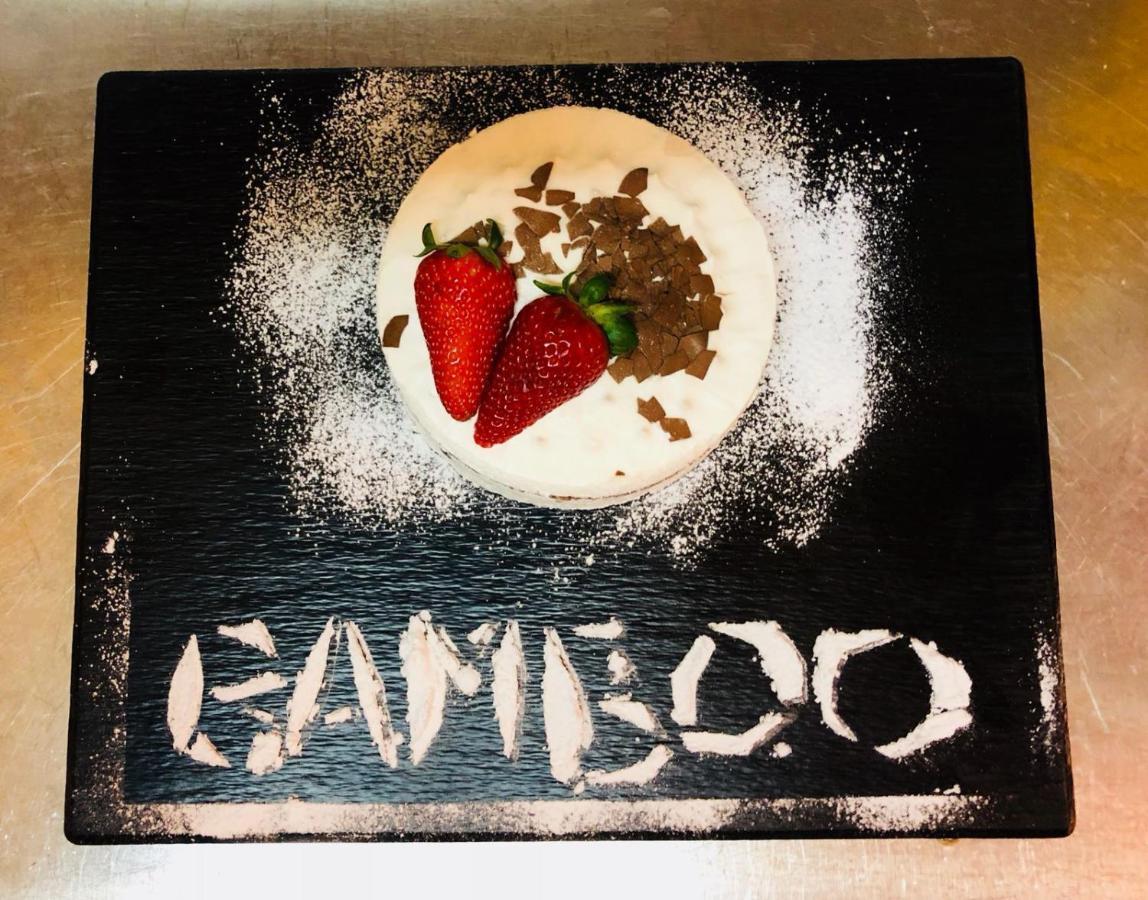 Hotel Bamboo Coldrano Eksteriør billede