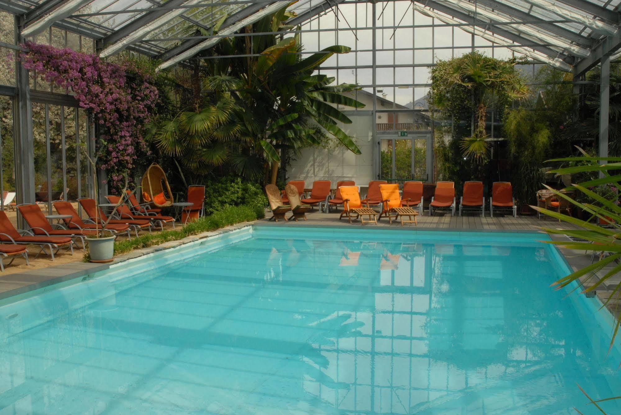 Hotel Bamboo Coldrano Eksteriør billede